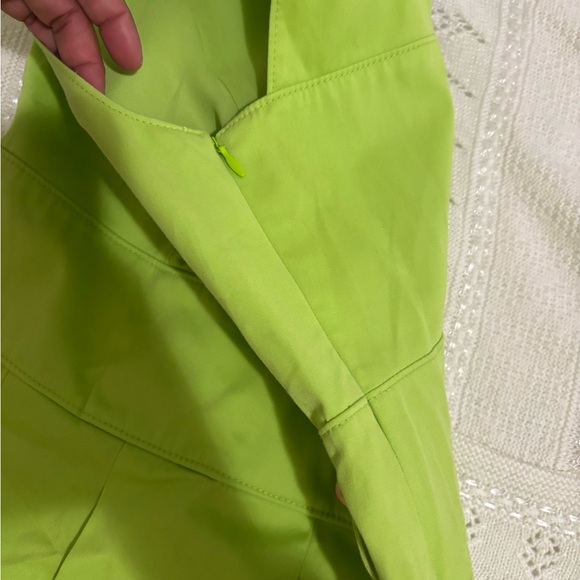 Carlisle Lime Green Top - Picture 6 of 7